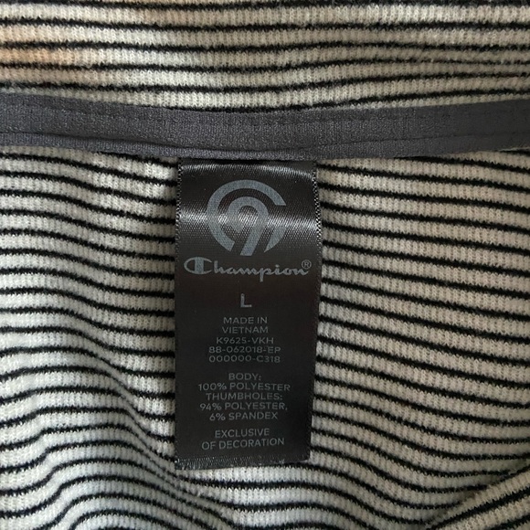 Gray pullover - Picture 2 of 3
